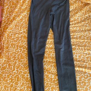 Aeropostale gray leggings